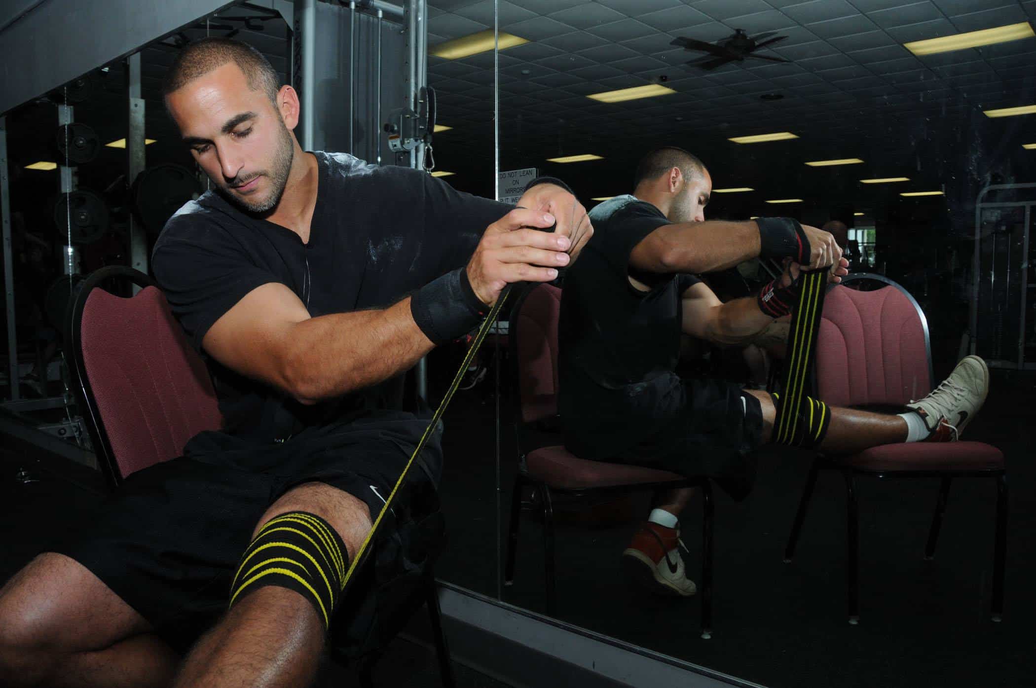 Best Wrist Wraps For Lifting Powerlifting & Weightlifting Review